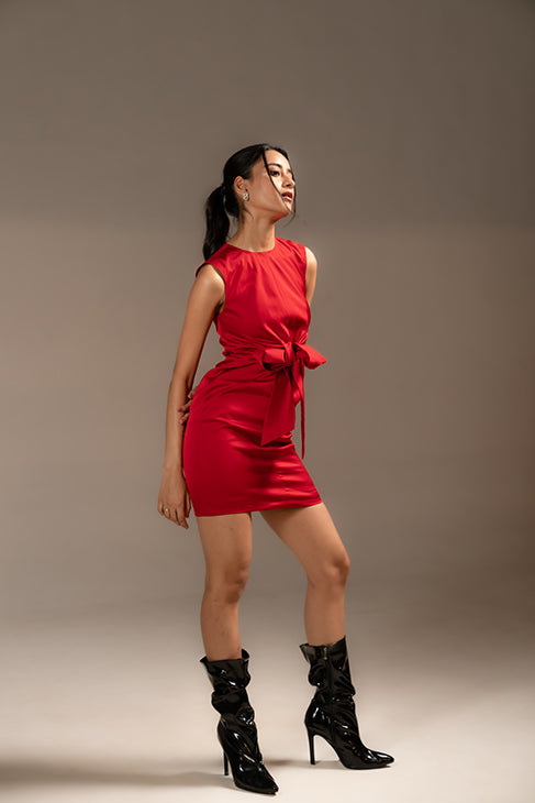 RED RUCHED WAIST